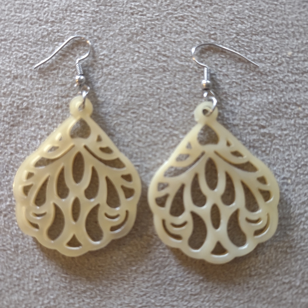 Lucite Calypso Earrings Noonday Collection